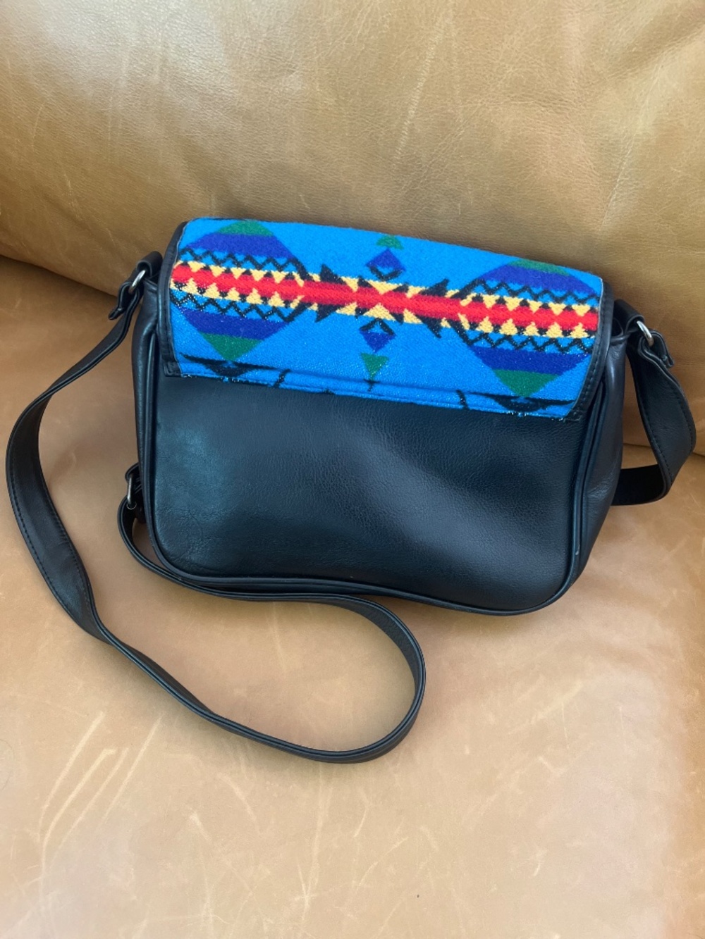 Pendleton Purse - Picture 2 of 4